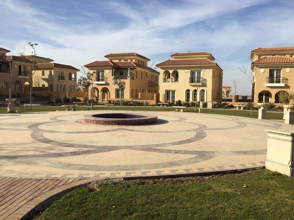 مقدم كمبوند هايد بارك